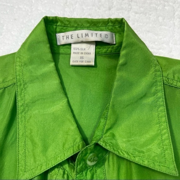 The Limited lime green silk shirt sleeve button down collared blouse size XS - Picture 7 of 8